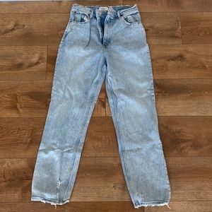 Abercrombie & Fitch The 90s Straight Ultra High Rise Jeans